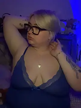 TwoWayT xx online show from 24, 3, 2026