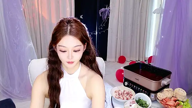 Dancer Lucky-Nini online show from 23, 2, 2026