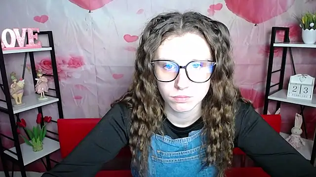 LilianaShine online show from 24, 2, 2026