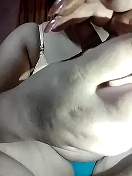 x -hot online show from 28, 3, 2026