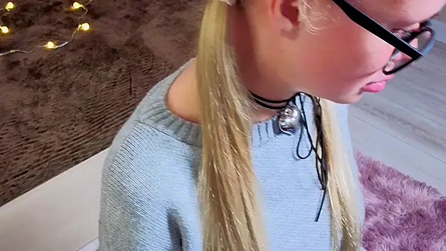 Emma-Noir online show from 3, 2, 2026