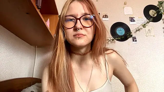 LaureenVielma online show from 8, 3, 2026