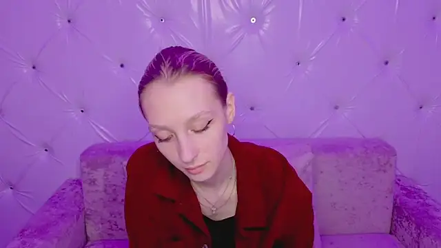 Akiro Kim7 online show from 17, 3, 2026