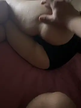 HotCoupleRom online show from 4, 2, 2026