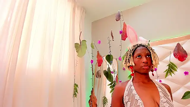 Snapshot of EvelynDivine chatting on 20, 2, 2026 EvelynDivine online show from 20, 2, 2026