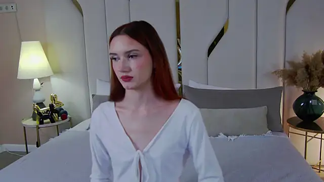 ChloeSimoon online show from 3, 2, 2026