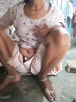 Sexy kiran002 online show from 29, 3, 2026