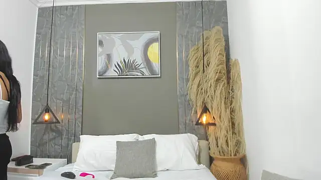 Snapshot of emma_evanss__ chatting on 9, 2, 2026 emma evanss online show from 9, 2, 2026