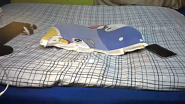 Sweet Berry- online show from 6, 3, 2026