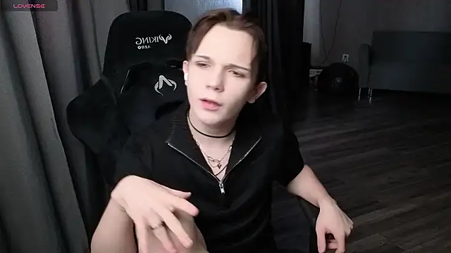 Christie Sayka online show from 4, 2, 2026