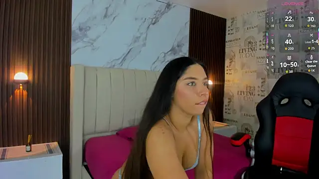 Snapshot of JULIETA_DOWSE chatting on 4, 3, 2026 JULIETA DOWSE online show from 4, 3, 2026