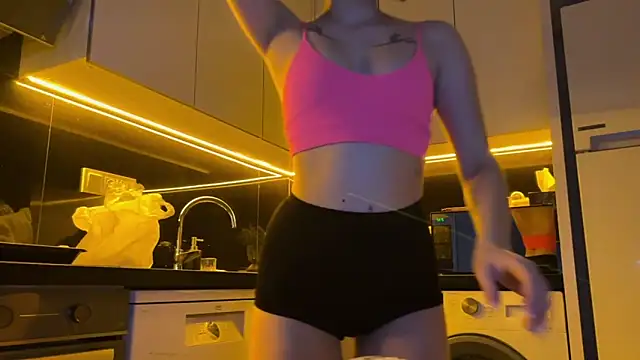 BlackFox V online show from 3, 3, 2026