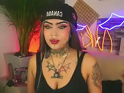 Niki adams001 online show from 3, 2, 2026