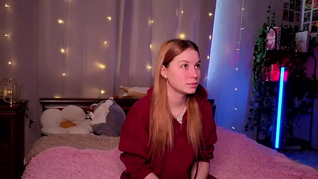 JadwigaTagliavia online show from 5, 2, 2026