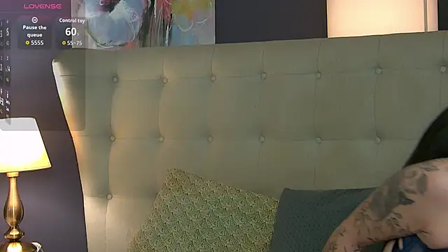 MeganFoxxxie online show from 3, 2, 2026