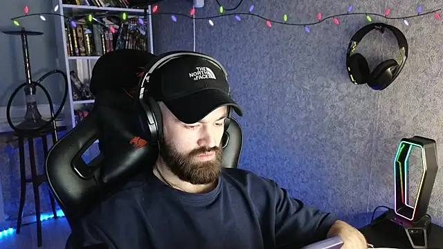 Snapshot of _Mostly_ chatting on 26, 2, 2026 Mostly online show from 26, 2, 2026