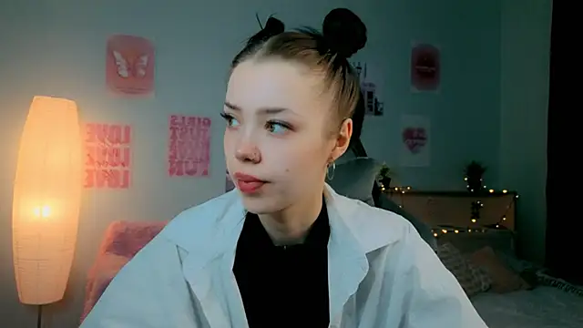 Vexnexe online show from 3, 2, 2026