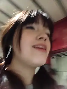 dieciochoyundia online show from 8, 2, 2026