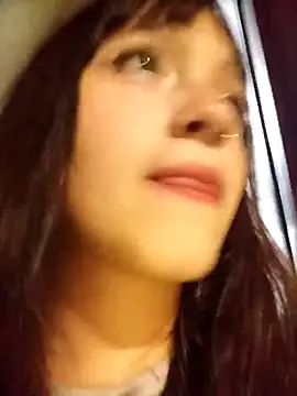 dieciochoyundia online show from 2, 3, 2026