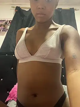 LIA PARKERR online show from 15, 2, 2026