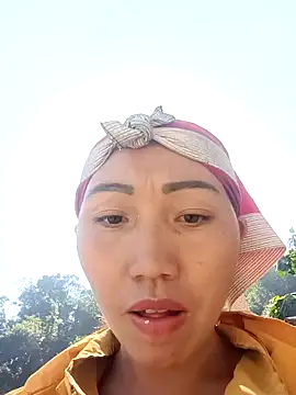 hot-luna- online show from 6, 2, 2026