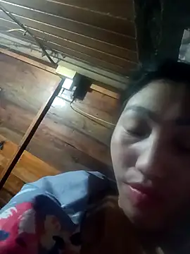 hot-luna- online show from 12, 2, 2026