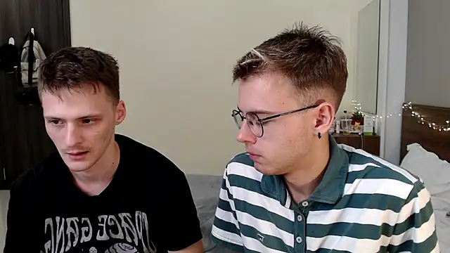 Snapshot of NikiKerryCum chatting on 20, 3, 2026 NikiKerryCum online show from 20, 3, 2026