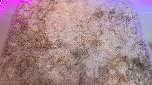 Snapshot of Ladyy_brownn chatting on 21, 3, 2026 Ladyy brownn online show from 21, 3, 2026