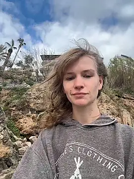 Crystal Kris online show from 19, 3, 2026