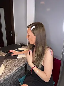 DivineAmely online show from 9, 3, 2026