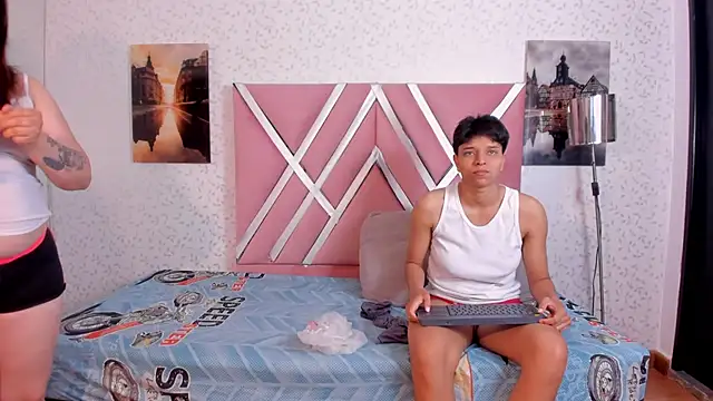 natasha and zoe online show from 21, 3, 2026