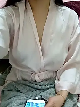 Snapshot of Luna-Luna69 chatting on 7, 2, 2026 Luna-Luna69 online show from 7, 2, 2026