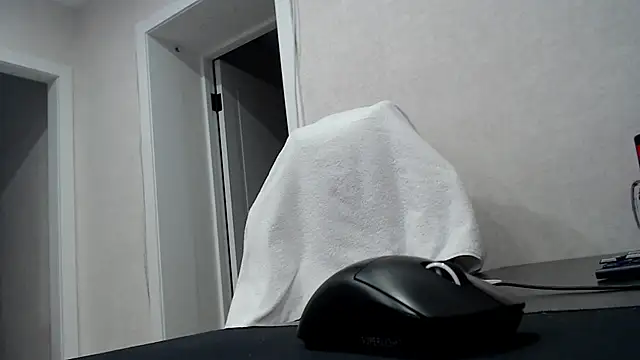 Max-Burn online show from 1, 2, 2026