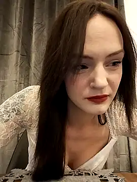 Gwenny1 online show from 2, 2, 2026