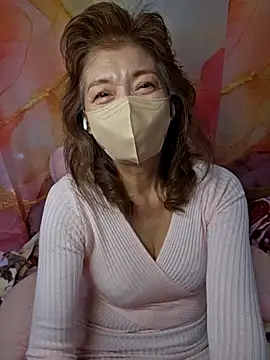 Snapshot of URAN429 chatting on 4, 3, 2026 URAN429 online show from 4, 3, 2026