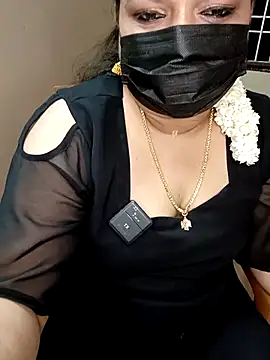 Snapshot of silk_rose05 chatting on 24, 3, 2026 silk rose05 online show from 24, 3, 2026