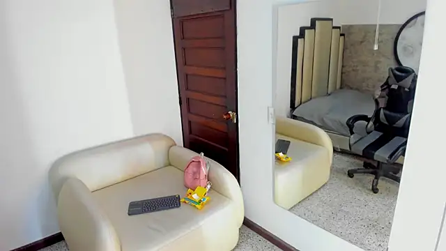 Philipp-Jones online show from 25, 2, 2026