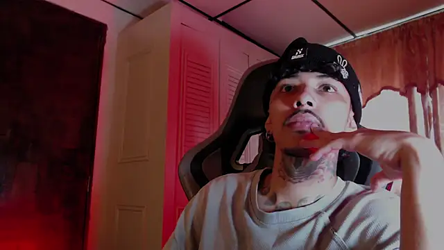 Snapshot of D3v1L88 chatting on 6, 3, 2026 D3v1L88 online show from 6, 3, 2026