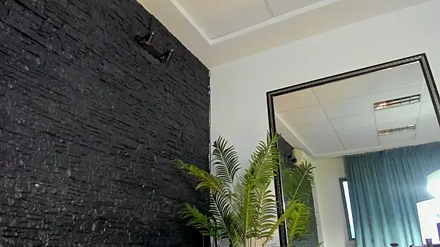 MaddyExposedd online show from 5, 2, 2026