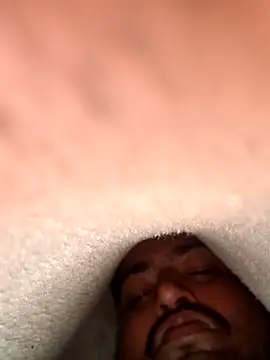 Snapshot of hunterkingshan chatting on 5, 2, 2026 hunterkingshan online show from 5, 2, 2026