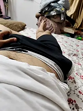 Snapshot of hunterkingshan chatting on 24, 3, 2026 hunterkingshan online show from 24, 3, 2026