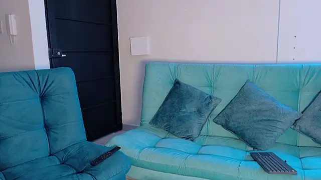 Snapshot of AnaisDream_ chatting on 8, 3, 2026 AnaisDream online show from 8, 3, 2026