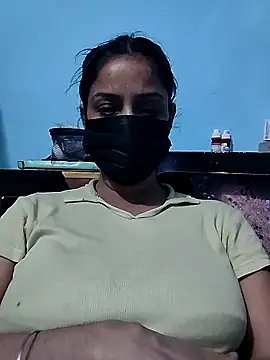 Snapshot of Niharika450 chatting on 20, 3, 2026 Niharika450 online show from 20, 3, 2026