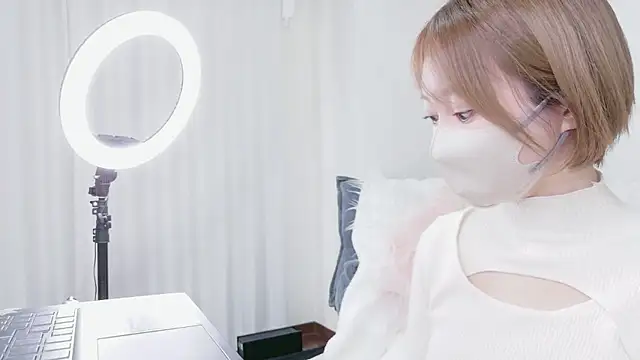 YUKI 377 online show from 9, 2, 2026