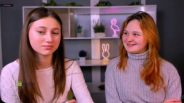 Snapshot of arianaa_cat chatting on 4, 3, 2026 arianaa cat online show from 4, 3, 2026