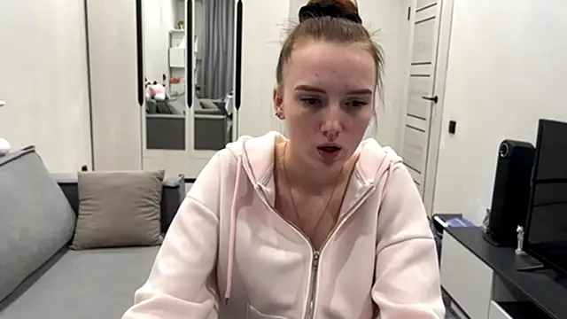 IgnaciaNeal online show from 9, 2, 2026