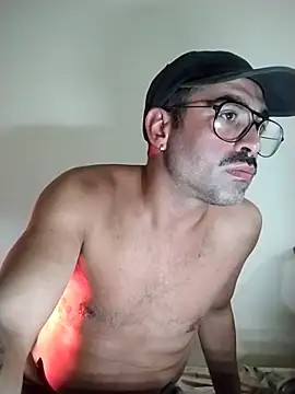 Juanicarioca online show from 3, 2, 2026