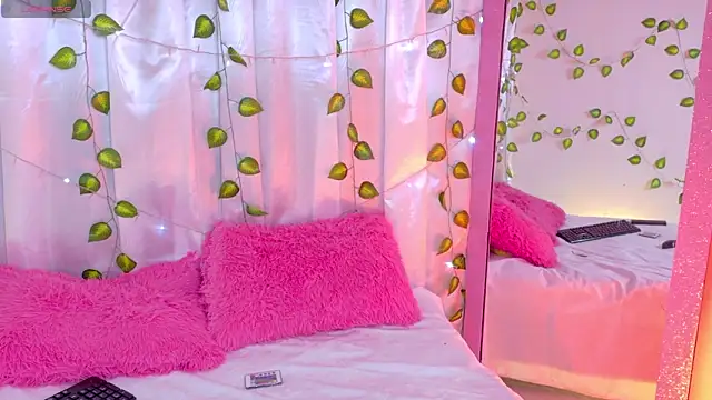 Snapshot of AlannaSmiless chatting on 12, 3, 2026 AlannaSmiless online show from 12, 3, 2026