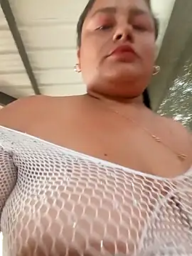 Snapshot of Lena_Cum69 chatting on 19, 2, 2026 Lena Cum69 online show from 19, 2, 2026