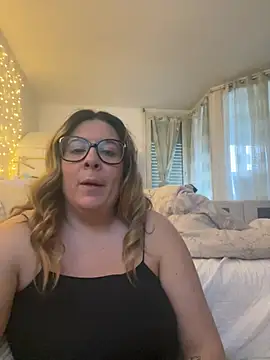 Snapshot of JasmineGlow7 chatting on 6, 3, 2026 JasmineGlow7 online show from 6, 3, 2026